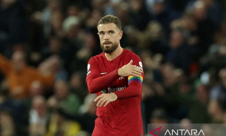 Jordan Henderson resmi menjadi pemain baru Brentford
