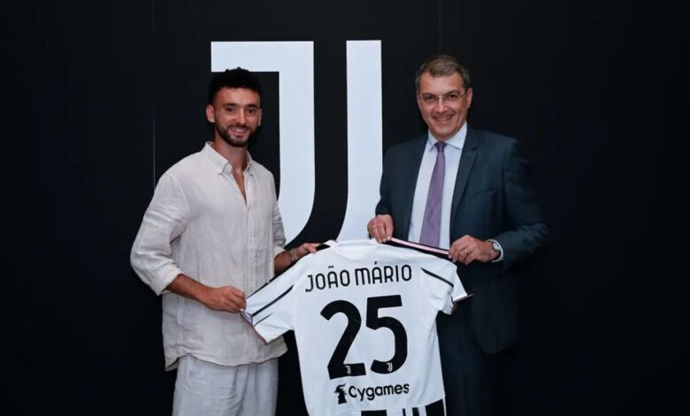 Juventus datangkan bek kanan Joao Mario dari Porto