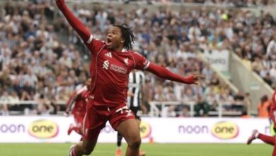 Van Dijk puji Rio Ngumoha sebagai debut impian