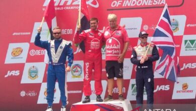 Pembalap Sharjah Tim Rusty Wyatt juara F1 Powerboat 2025 pada Toba