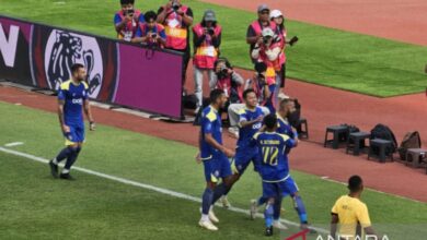 “Hattrick” Dalberto bantu Arema tumbangkan PSBS 4-1