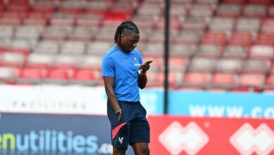 Arsenal tetap memperlihatkan semata berbicara dengan Eze, meskipun telah lama boyong Gyokeres