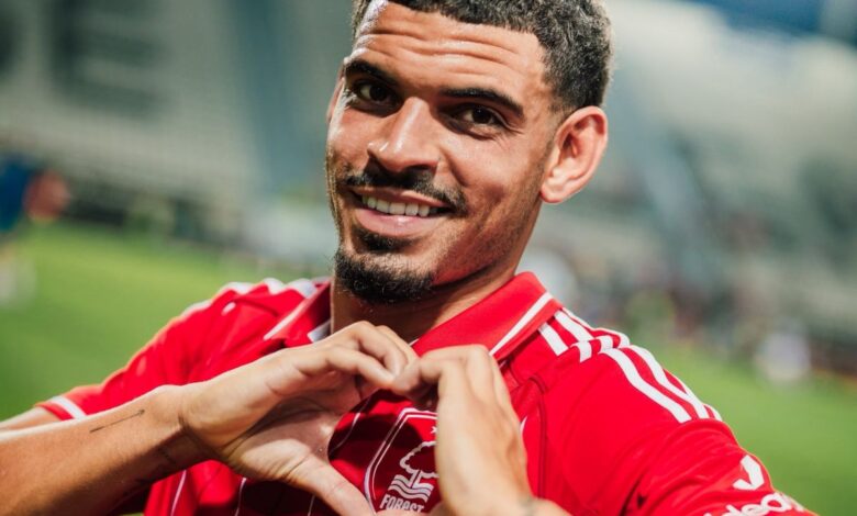 Morgan Gibbs-White bersikeras betah pada Nottingham Forest