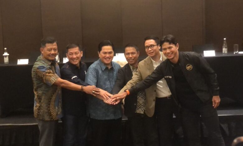 Semen Padang selamat dari sanksi FIFA, PSM masih waspada