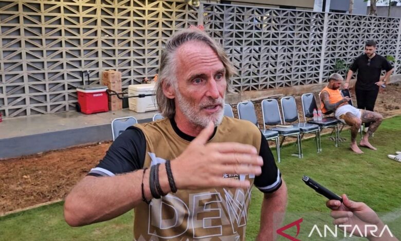 Riekerink sebut Dewa United incar hasil positif kontra Persik Kediri