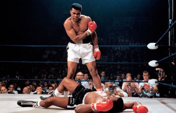 Muhammad Ali Cerita Sonny Liston Membuat Matanya Setengah Buta