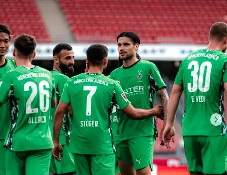 Pelatih Borussia Monchengladbach Puji Kevin Diks Usai Bungkam Valencia