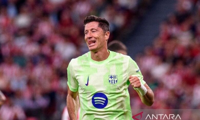 Lewandowski nikmati peran supersub pada Barcelona demi jaga kebugaran