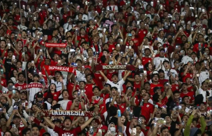 Calvin Verdonk Ungkap Fanatisme Sepak Bola Indonesia di dalam pada Depan Publik Prancis