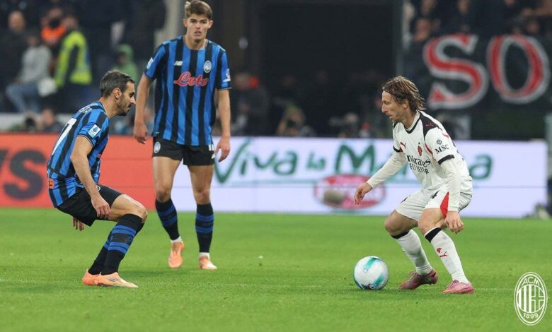 AC Milan gagal geser squad tim Napoli usai ditahan imbang Atalanta 1-1