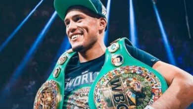 Juara bumi WBC Benavidez tak ingin turun kelas untuk hadapi Crawford