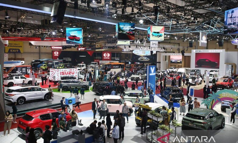 8 tips jitu pilih mobil idaman pada pameran otomotif GIIAS 2025