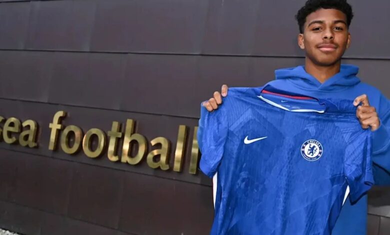 Putra Thiago Silva resmi teken kontrak profesional sama-sama Chelsea