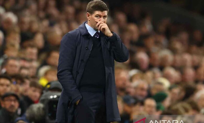 Steven Gerrard menasihati Salah tarik pernyataan perihal Liverpool