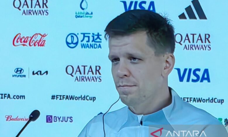 Szczesny ungkap main secara gratis pada musim pertama bersatu Barcelona