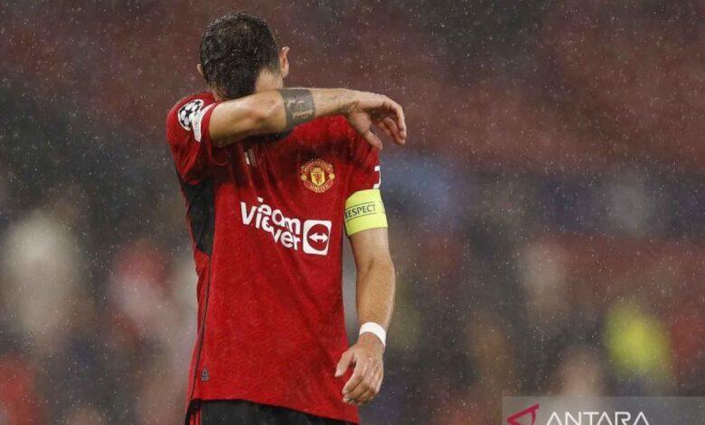 Fernandes kemudian Maguire ucapkan perpisahan terhadap Ruben Amorim