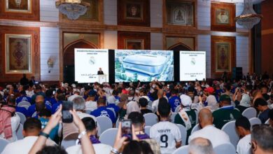 Jelang El Clasico, Presiden Real Madrid berkumpul dengan 500 suporter