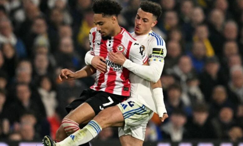 Leeds imbangi Brentford, Klub sepak bola Klub sepak bola Fulham atasi Burnley