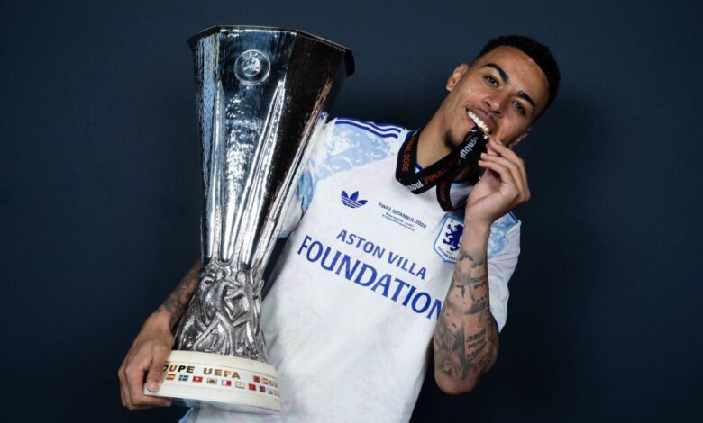 Morgan Rogers sabet penghargaan turnamen Pemain Terbaik Kompetisi Europa 2025/26