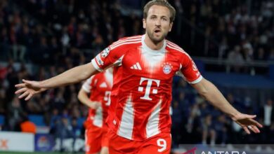 Kane hattrick pada waktu Bayern tutup musim dengan pesta gol di gawang Koln