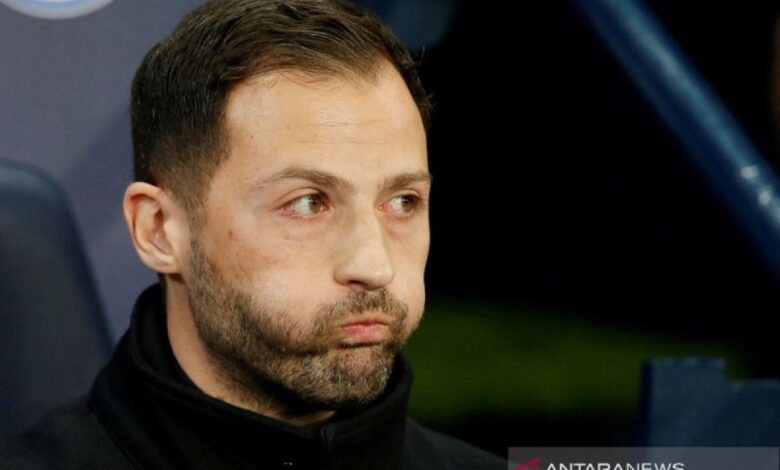 Domenico Tedesco resmi disampaikan sebagai ahli anyar Bologna