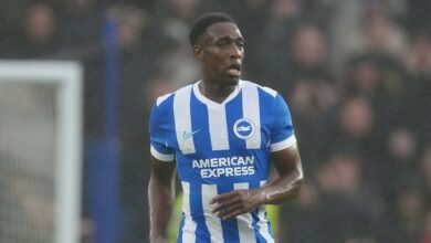 Penyerang Brighton, Danny Welbeck saat melawan West Ham, 7 Desember 2025. (c) AP Photo/Dave Shopland